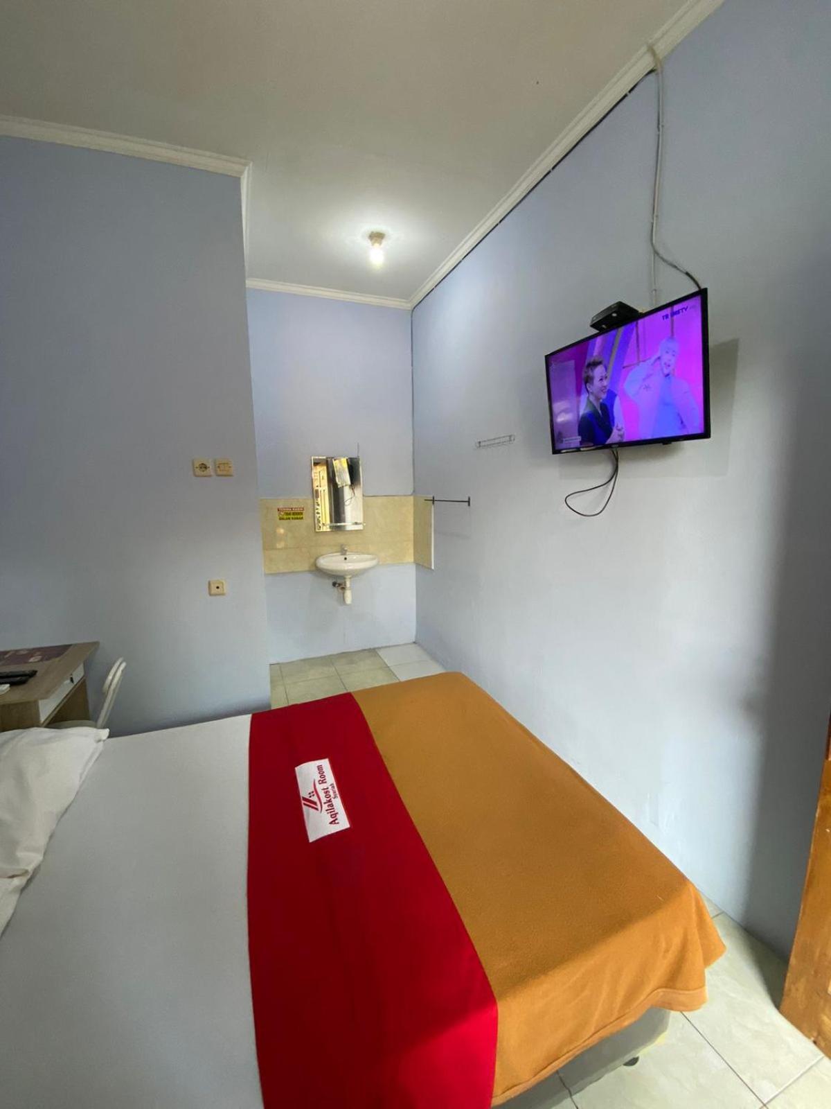 Hotel Aqilakost N Cafe Gadog Puncak Bogor Zewnętrze zdjęcie